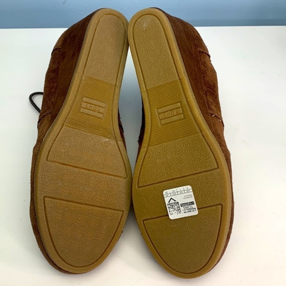 Toms Desert Suede Wedge Bootie NWOB - Picture 6 of 7